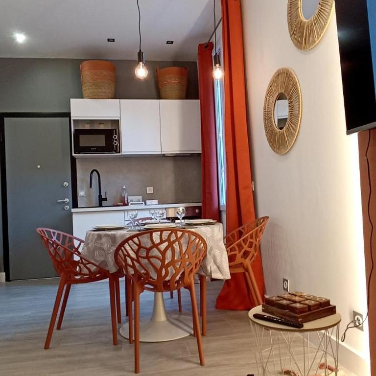 Roquebrune : Appartement 4 personnes proche de la plage (AV) - Appartement 1 Chambre - 14