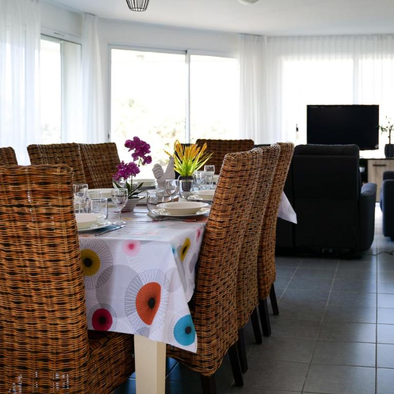 superbe villa residence oasis park - 8 personnes - piscine chauffee - Casa Vacanze con 4 Camere da Letto - 22