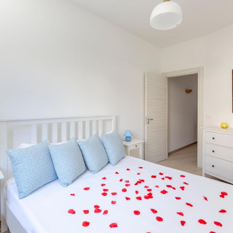 Fronte Mare Conturrana - Appartamento con 2 Camere da Letto - 2