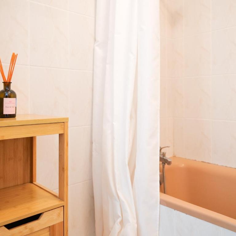 Appartement emplacement central proche plage - 4 personnes - Appartamento con Terrazza - 12