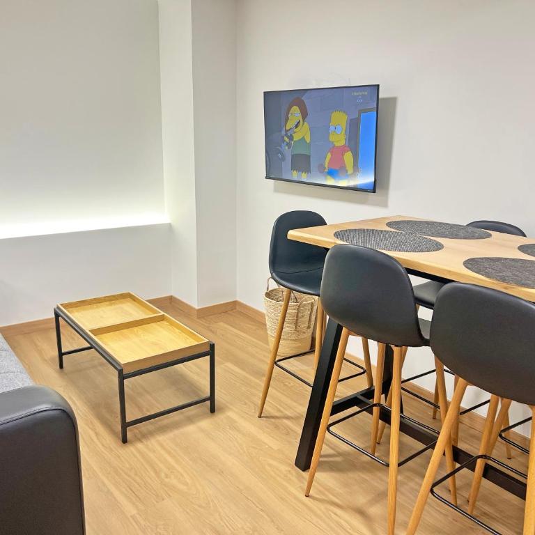 Estiloso-Nuevo, Plaza Toros, AC - Two-Bedroom Apartment - 16