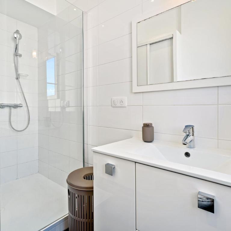 Nice Renting - VICTOR - Historic Palace Luxury 3 Bedrooms - Appartement 3 Chambres - 22