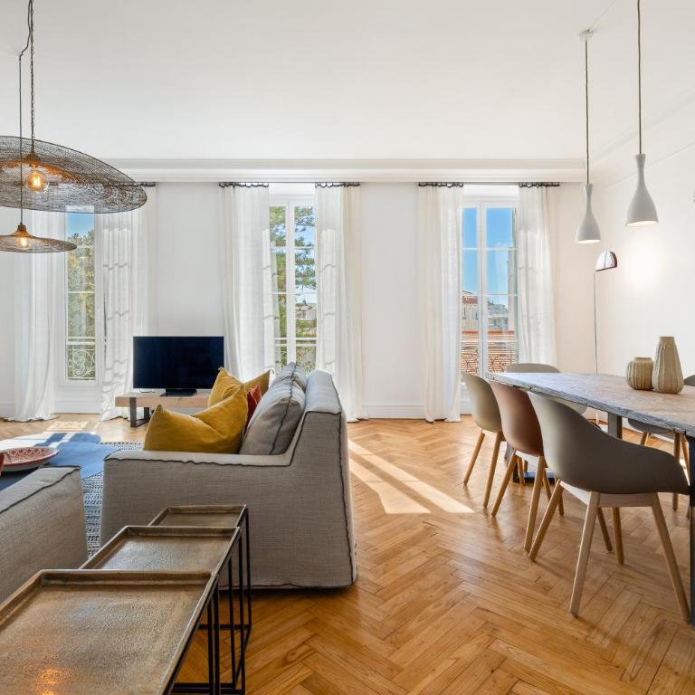 Nice Renting - VICTOR - Historic Palace Luxury 3 Bedrooms - Appartement 3 Chambres - 8