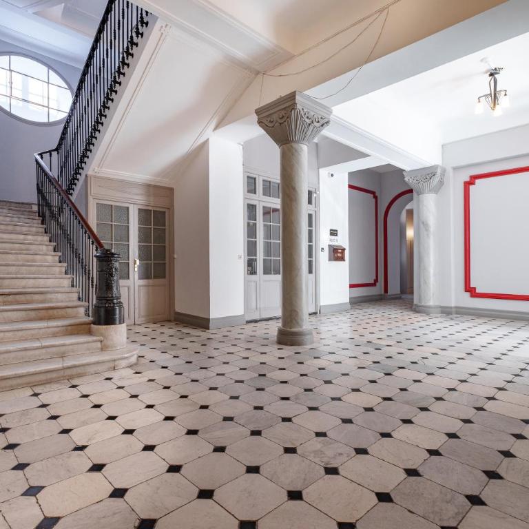 Nice Renting - VICTOR - Historic Palace Luxury 3 Bedrooms - Appartement 3 Chambres - 26