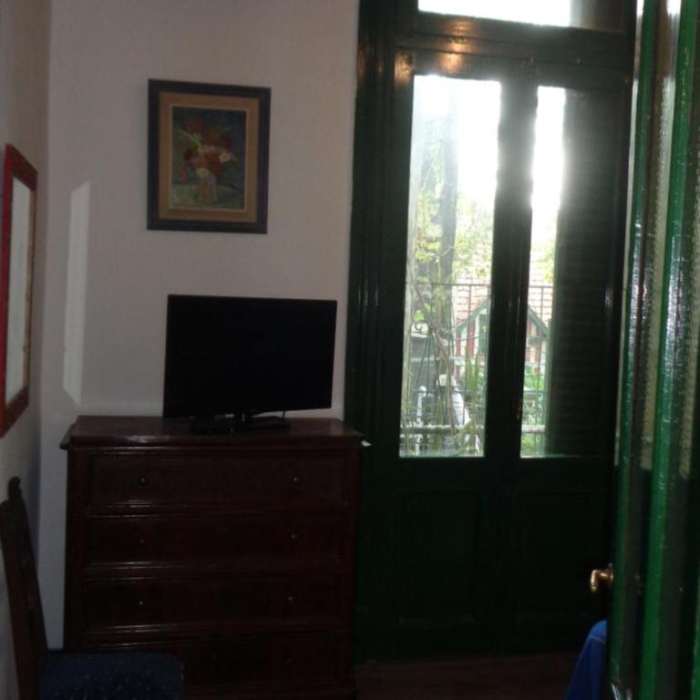 Casa antigua en San Isidro a una cuadra de la estación - Single Room - 10