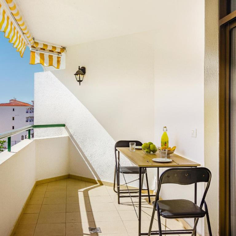 Summerland Nice Pool Los Cristianos - Apartamento de 1 dormitorio - 2