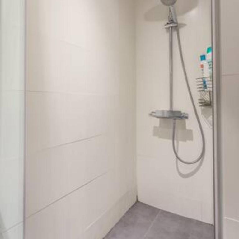 MyHouseSpain - Piso en la Latina - Apartment with Shower - 26