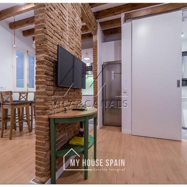 MyHouseSpain - Piso en la Latina - Apartment with Shower - 15