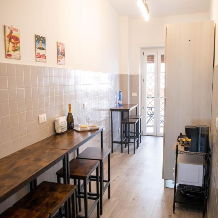 Vatican Fashion Home - Three-Bedroom Apartment - 68