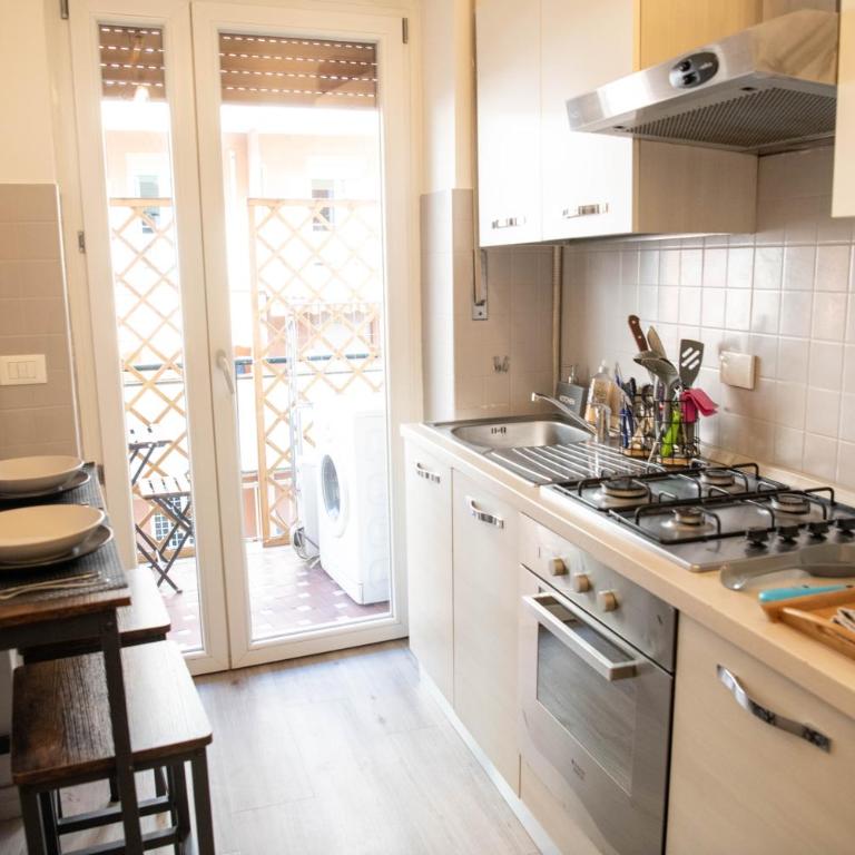 Vatican Fashion Home - Three-Bedroom Apartment - 61