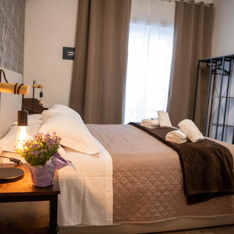 Vatican Fashion Home - Three-Bedroom Apartment - 21