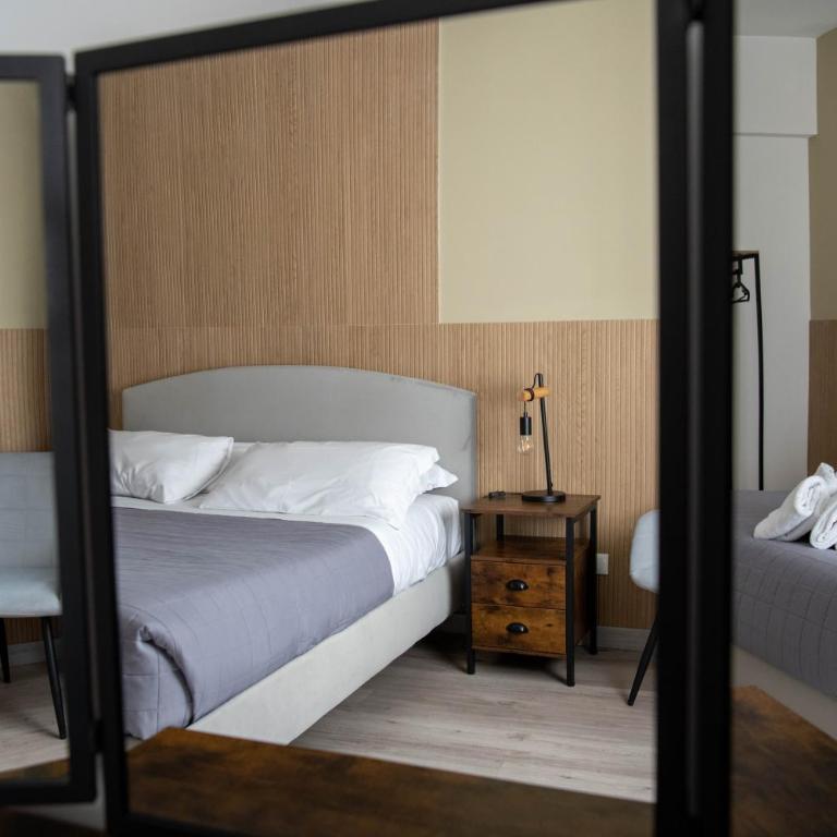 Vatican Fashion Home - Three-Bedroom Apartment - 44