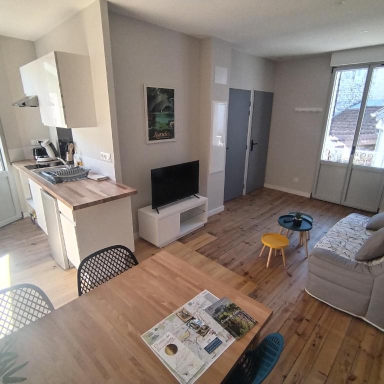 Appartements Florence et Nadine - Latre Location - One-Bedroom Apartment - 1