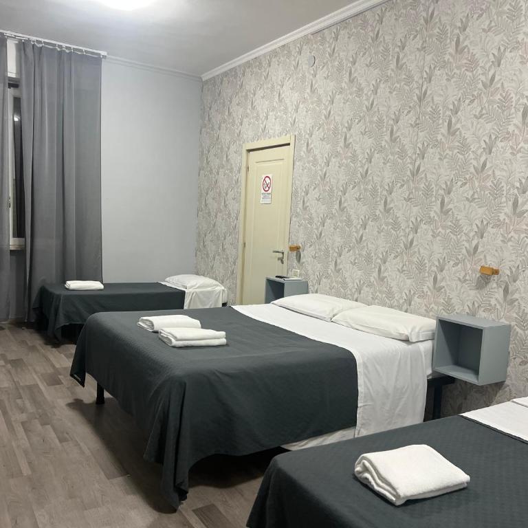 Il Galileo Rooms - Classic Quadruple Room - 4