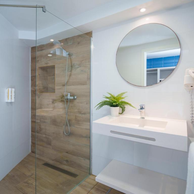 Spirit Hotel Benalmadena Beach - Apartamento 1 dormitorio con vistas al mar y terraza - 5
