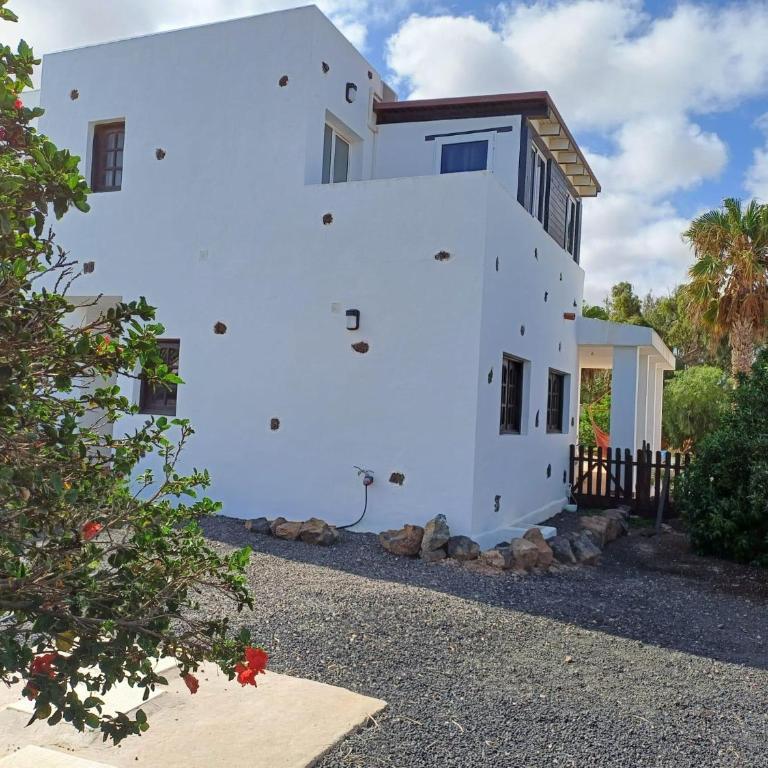 Lajares Villa-Sleeps 6-Free Parking-Playground - Villa de 1 dormitorio - 9