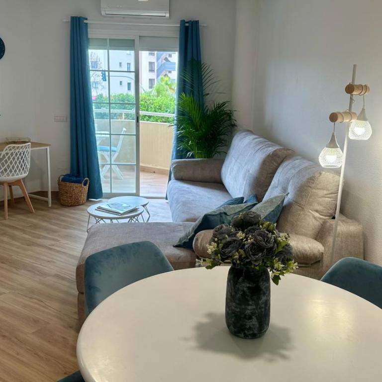 Carihuela Beach I by Holiday Homes Málaga - Apartamento de 1 dormitorio - 5