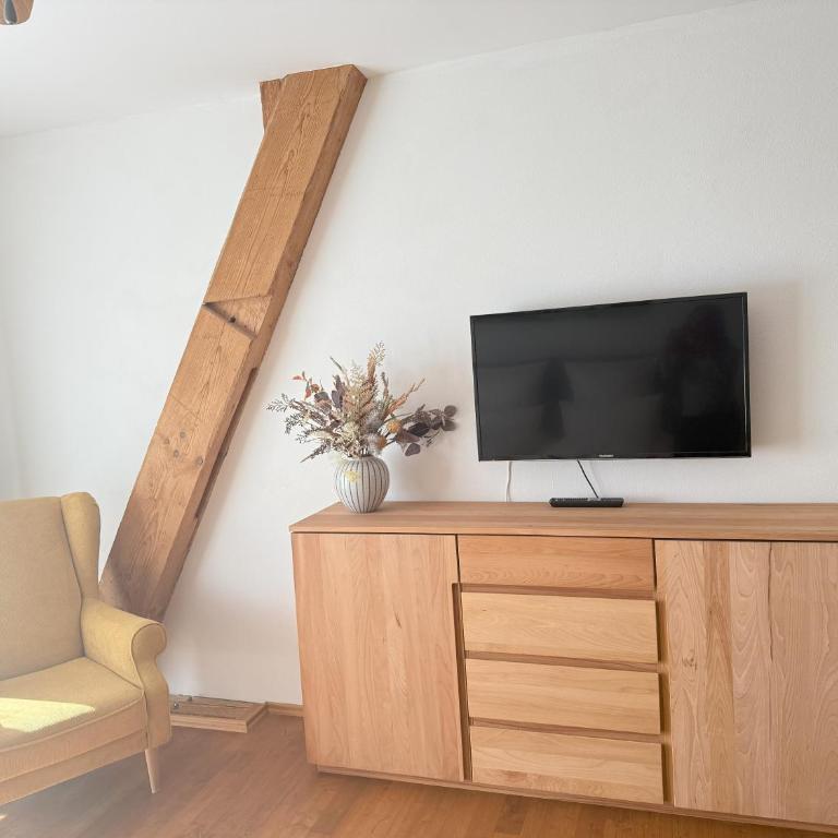 Fe Wo Brunnen - 120 qm -Quiet location - lots of nature - grosser Balkon und Garten - 3D Rundgang verfügbar - Apartment mit 2 Schlafzimmern - 26