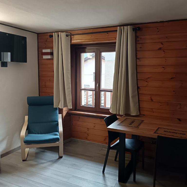 Bilocale Centro Valtournenche - Appartamento con 1 Camera da Letto - 14