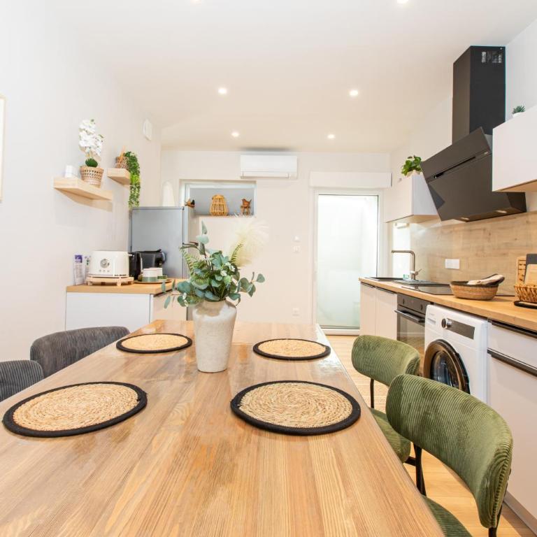 Colmar Centre - Le Schickele - garage privé - climatisé - Appartement 2 Chambres - 33