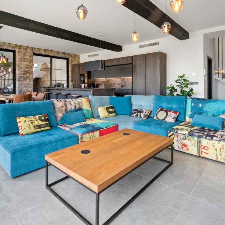Luxury 4 bed villa with pool and views - Villa with Private Pool - 9
