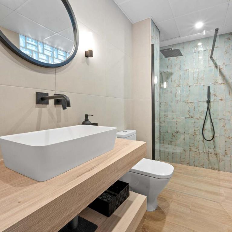 Luxury 4 bed villa with pool and views - Villa with Private Pool - 30