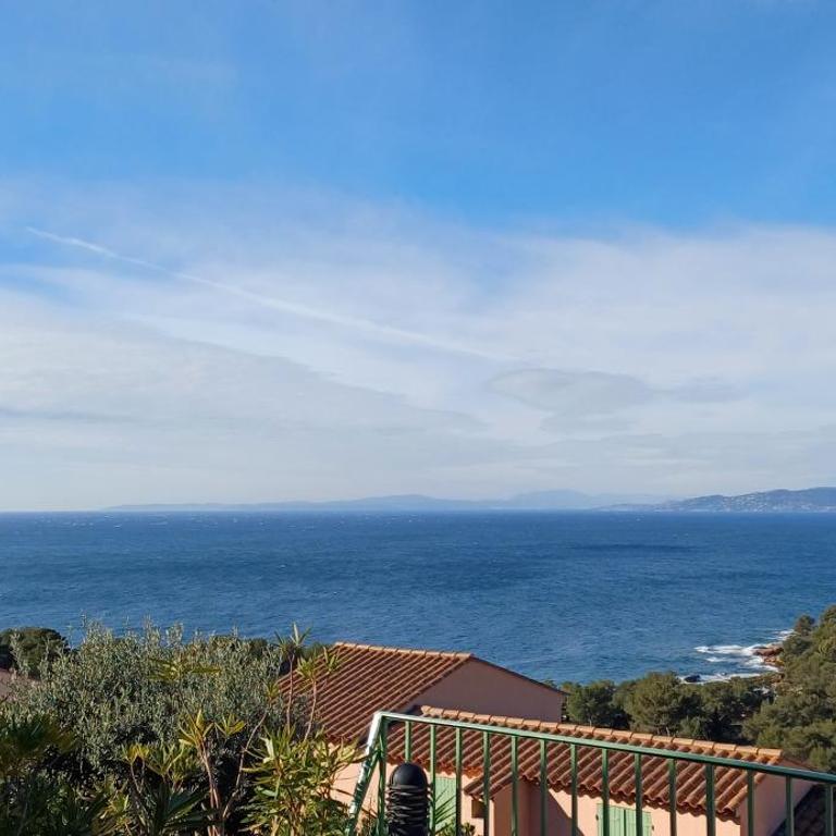 Tous à la piscine au BELVEDERE vue mer - Villa mit 2 Schlafzimmern - 24