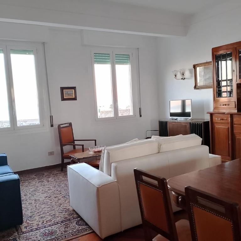 Casa PAOLA - Appartamento con 3 Camere da Letto - 17