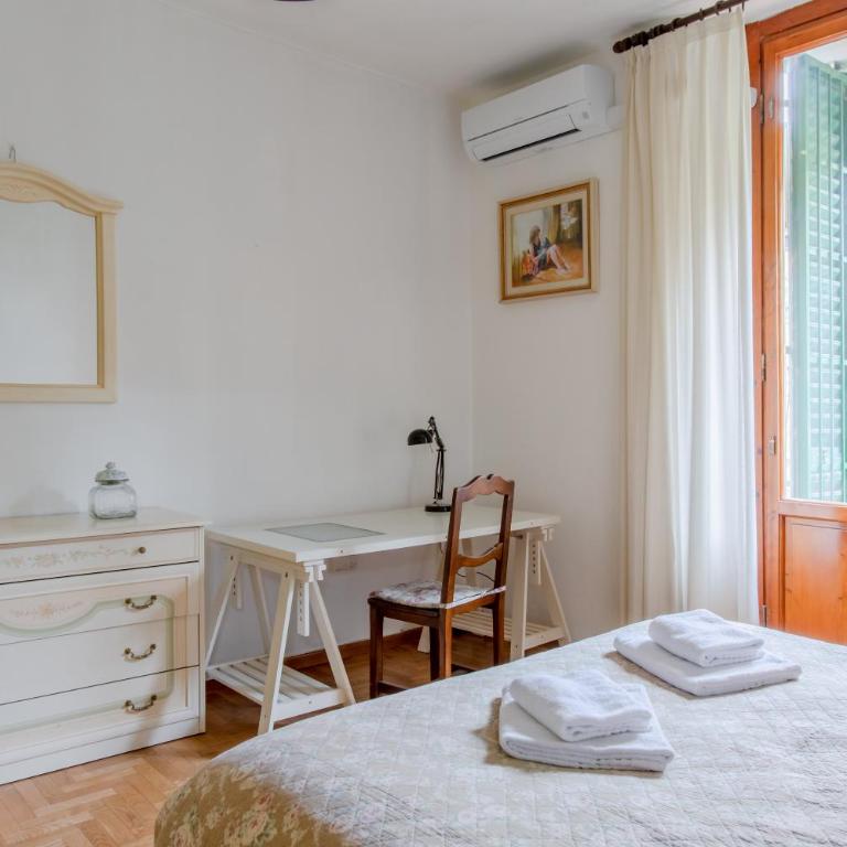 GuestHost - An Oasis in Florence - Roomy Flat with Parking - Two-Bedroom Apartment - 11