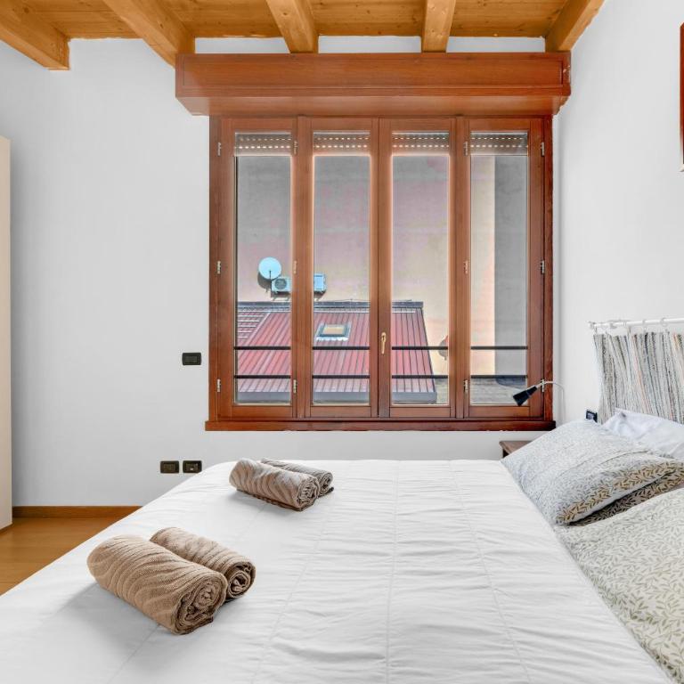 MO37 -Duomo-Loreto - Chic - Central - Appartamento con 1 Camera da Letto - 8
