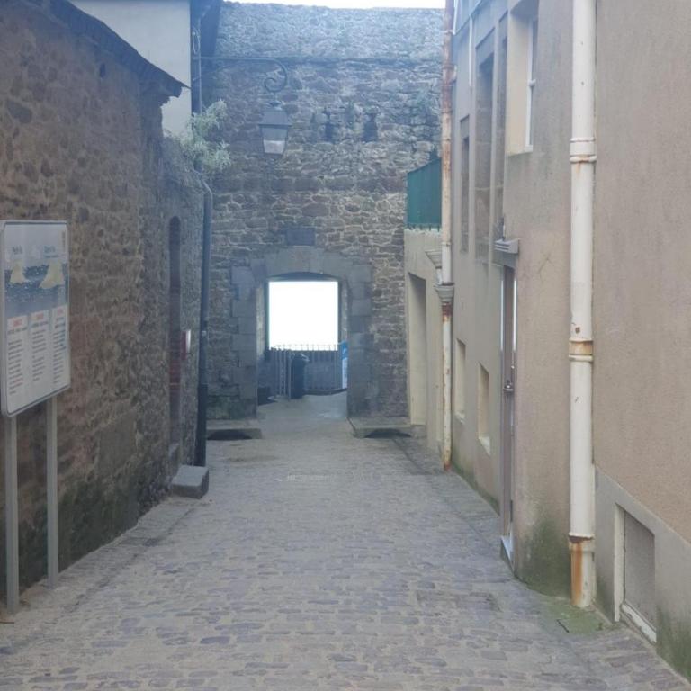 Porte des Bès T2 dans Intra-muros plage à 10 m - One-Bedroom Apartment - 14