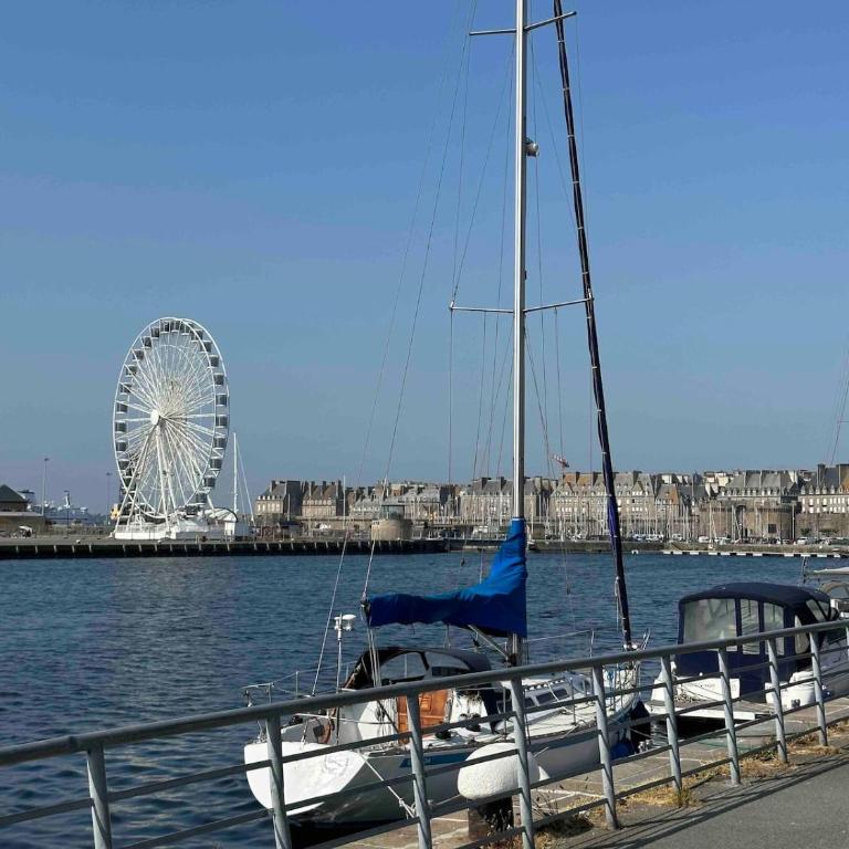 Porte des Bès T2 dans Intra-muros plage à 10 m - One-Bedroom Apartment - 16