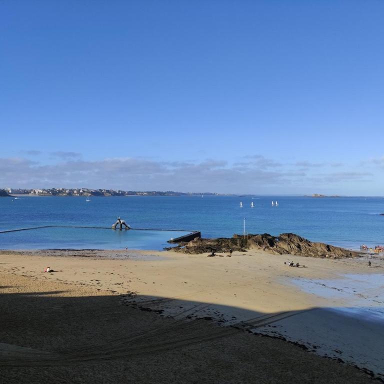 Porte des Bès T2 dans Intra-muros plage à 10 m - One-Bedroom Apartment - 24