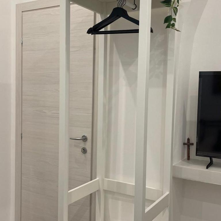 Villa Nanni Camera Le Mura Piccola e Accogliente, a due passi dalle Mura con parcheggio - Suite - 9