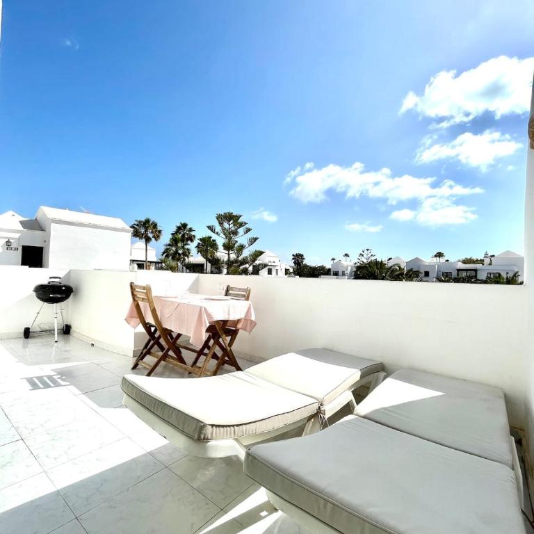 Apartamento familiar - Three-Bedroom Apartment - 8