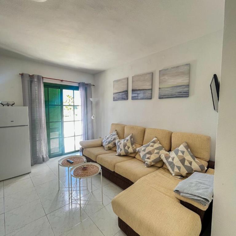 Apartamento familiar - Three-Bedroom Apartment - 14