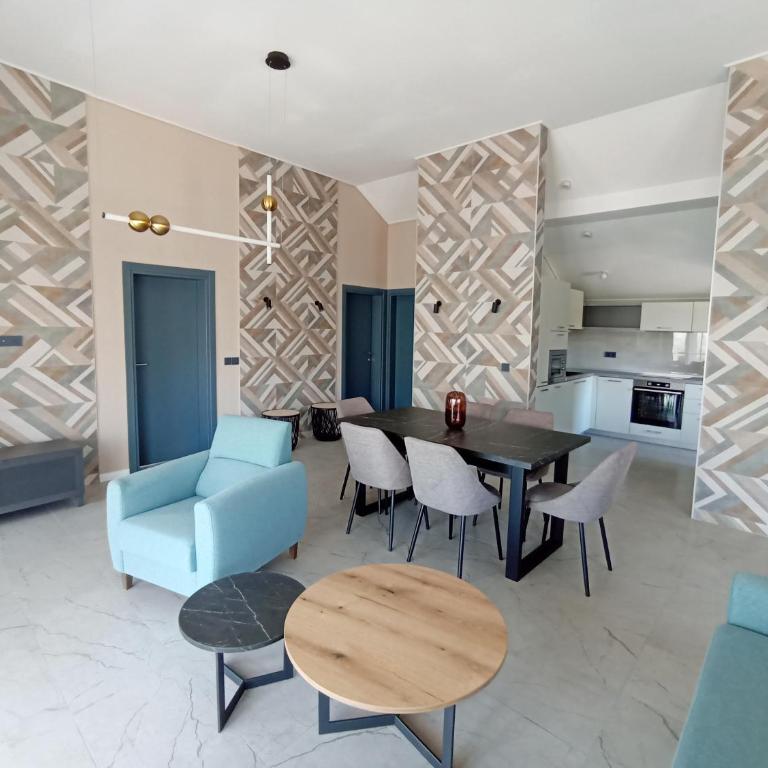 Opulent BayView Apartment Kotor - Two-Bedroom Apartment - 10