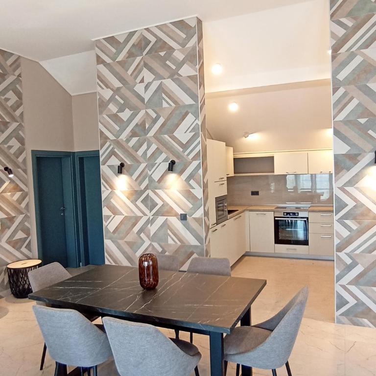 Opulent BayView Apartment Kotor - Two-Bedroom Apartment - 4