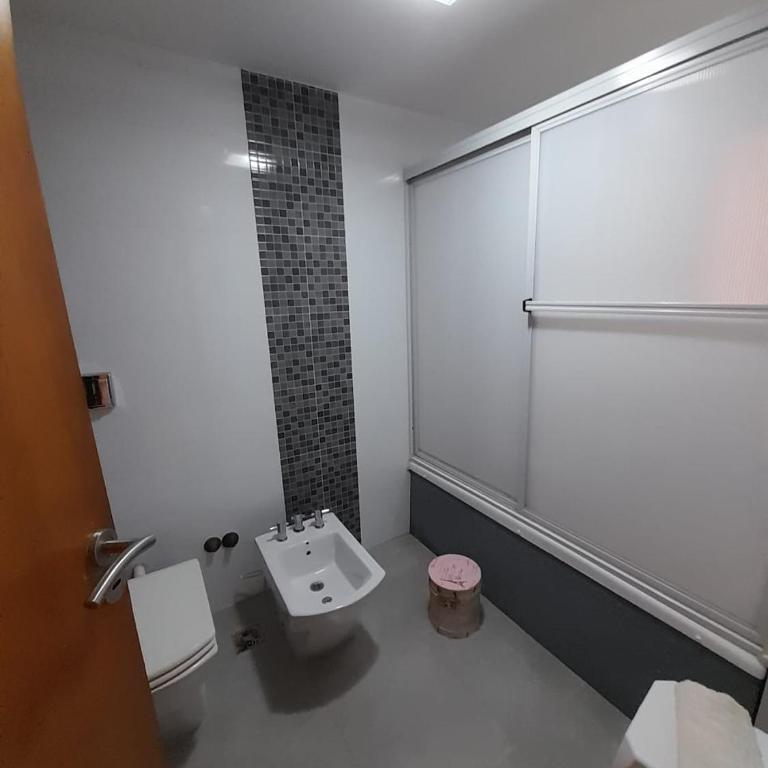 Dpto zona COSTA - Three-Bedroom Apartment - 2