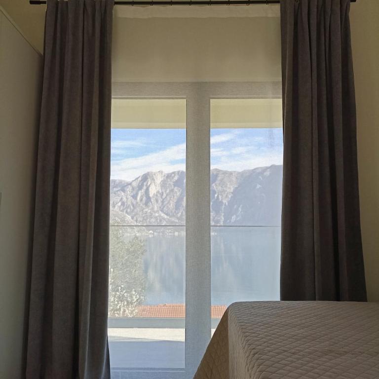 Opulent BayView Apartment Kotor - Two-Bedroom Apartment - 47