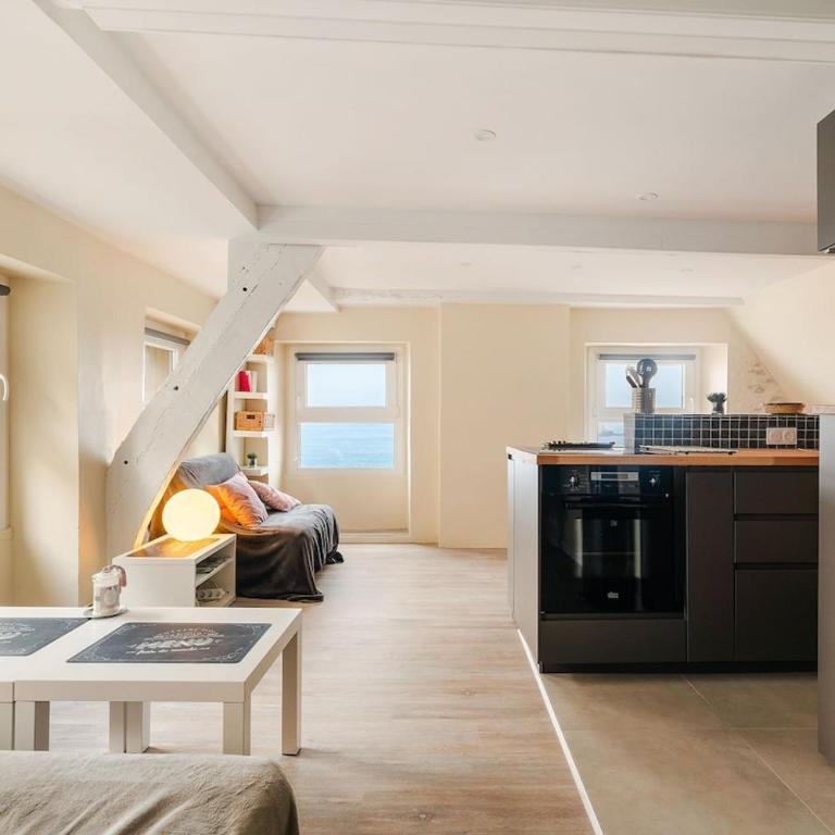 T2 dans l'intra-Muros VUE MER exceptionnelle - Appartement 1 Chambre - Vue sur Mer - 2