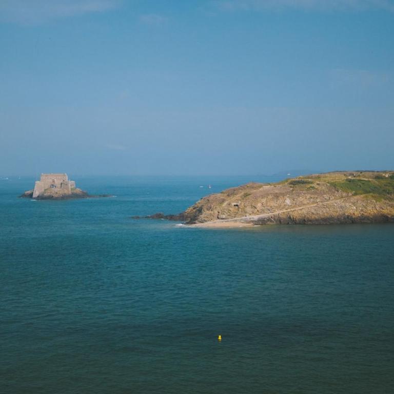 T2 dans l'intra-Muros VUE MER exceptionnelle - Appartement 1 Chambre - Vue sur Mer - 16
