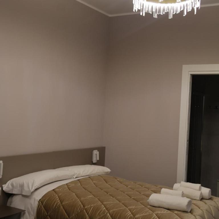 COLOSS IMPERIAL SUITE Guest House - Camera Quadrupla Deluxe - 8