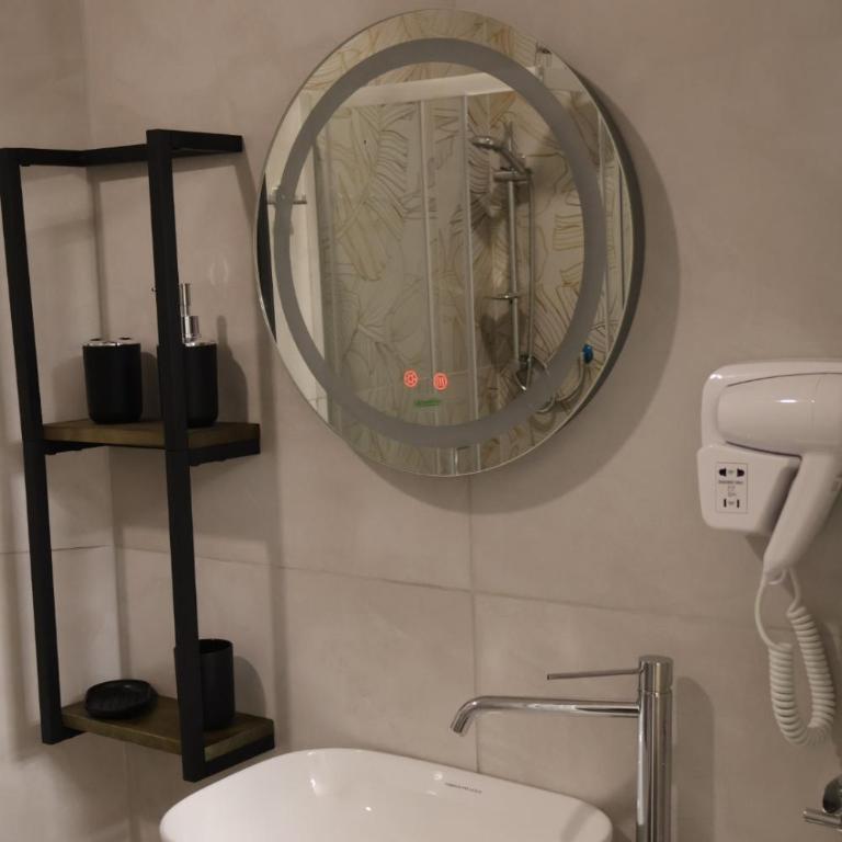 COLOSS IMPERIAL SUITE Guest House - Camera Quadrupla Deluxe - 10