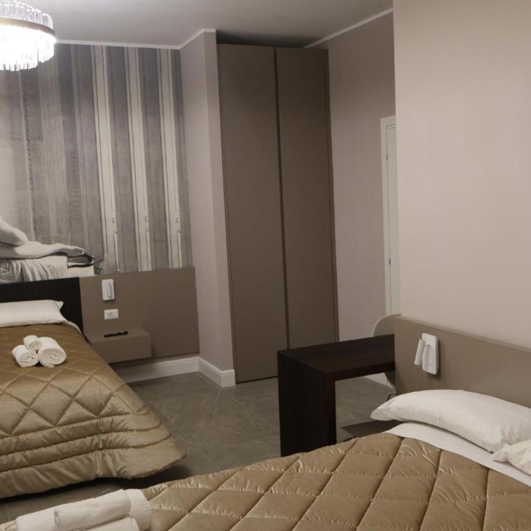 COLOSS IMPERIAL SUITE Guest House - Camera Quadrupla Deluxe - 17