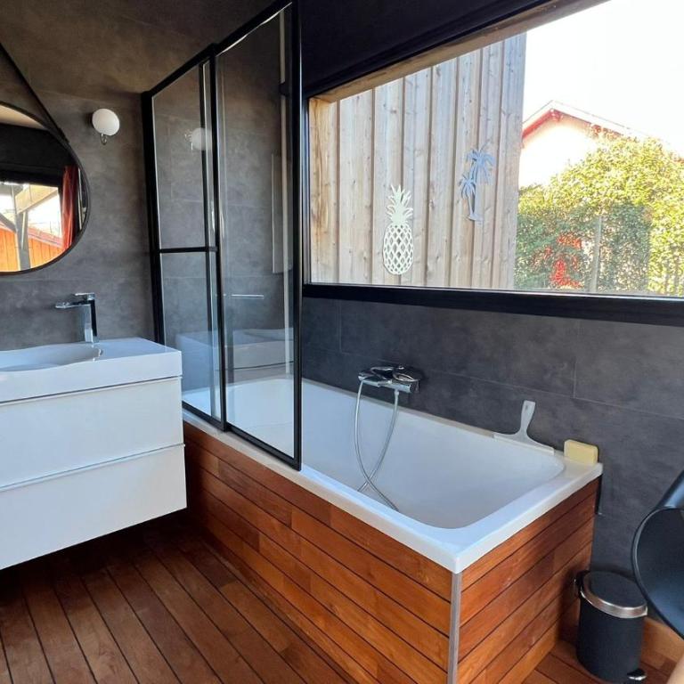Magnifique villa bois à Lacanau port - Villa - 33