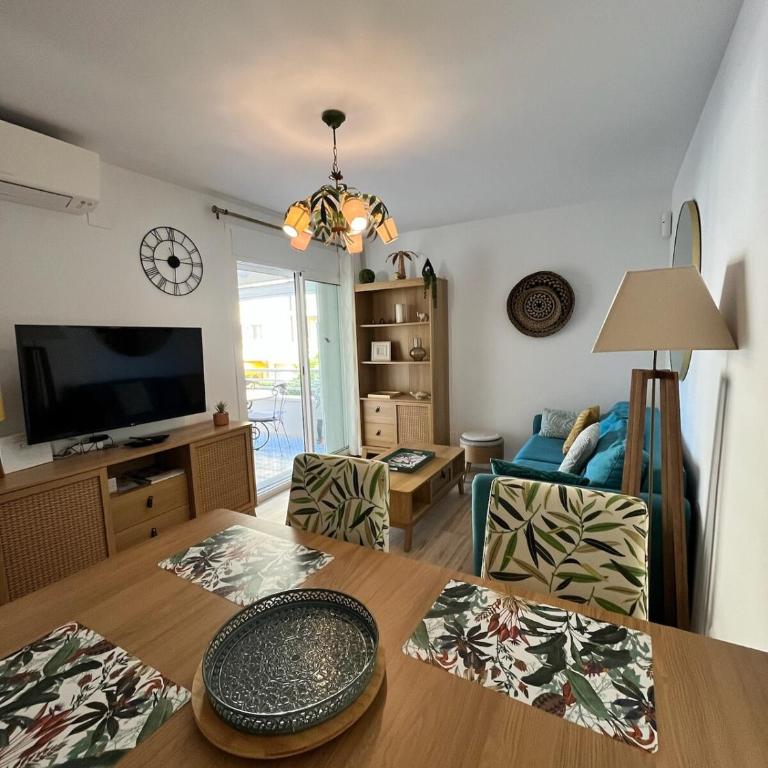 Vista mar, 1ª línea paseo Jaime, parking privado - Two-Bedroom Apartment - 23