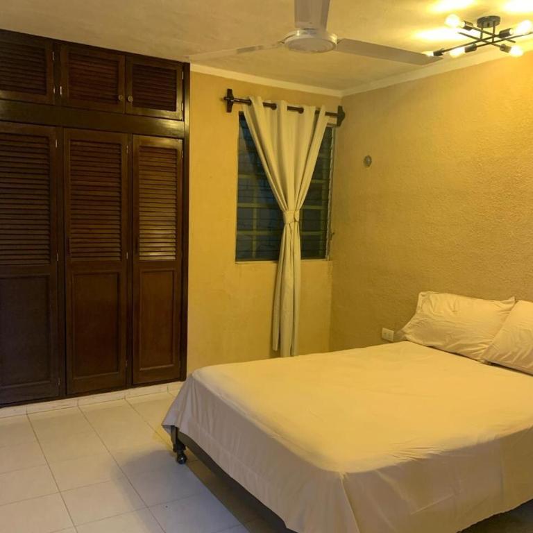 Casa Cipreses Valladolid - Apartamento de 2 dormitorios con terraza - 4