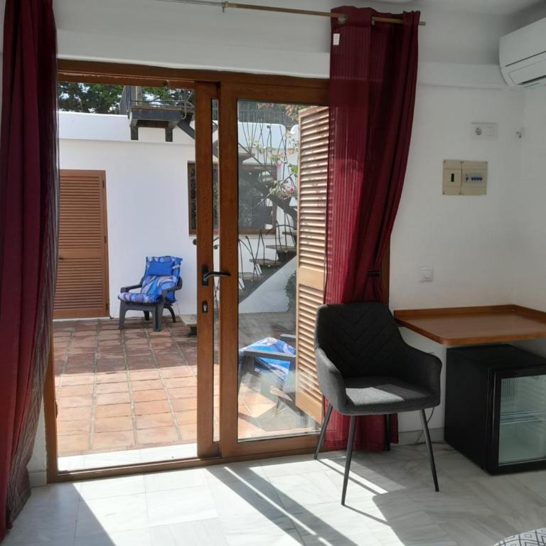 LA OLA Tarifa - Habitación Doble con baño privado - 2