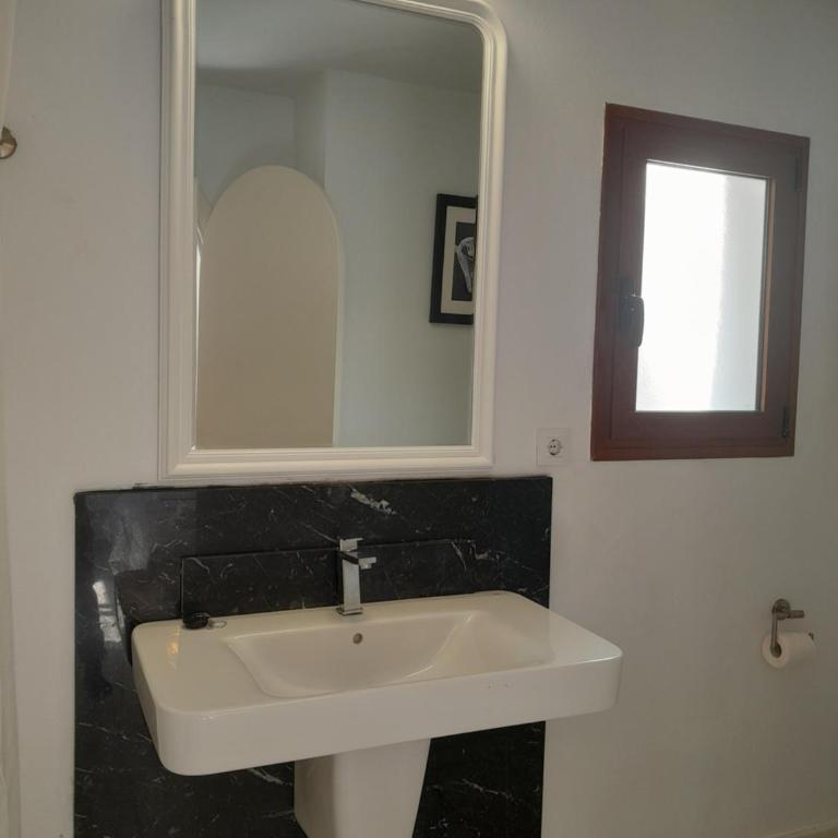 LA OLA Tarifa - Habitación Doble con baño privado - 3